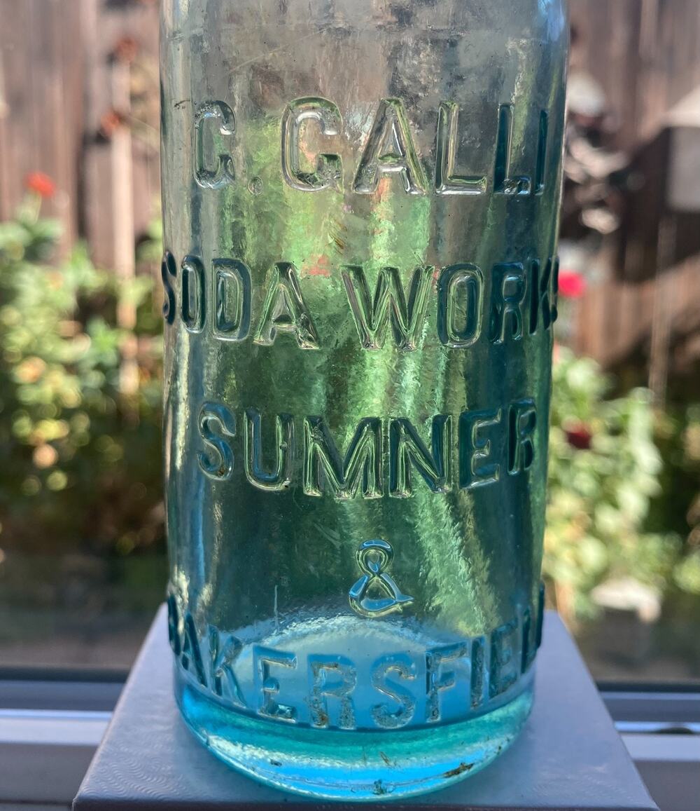 Sumner Bakersfield California G. Galli Soda Works Western Aqua Glass Bottle CA